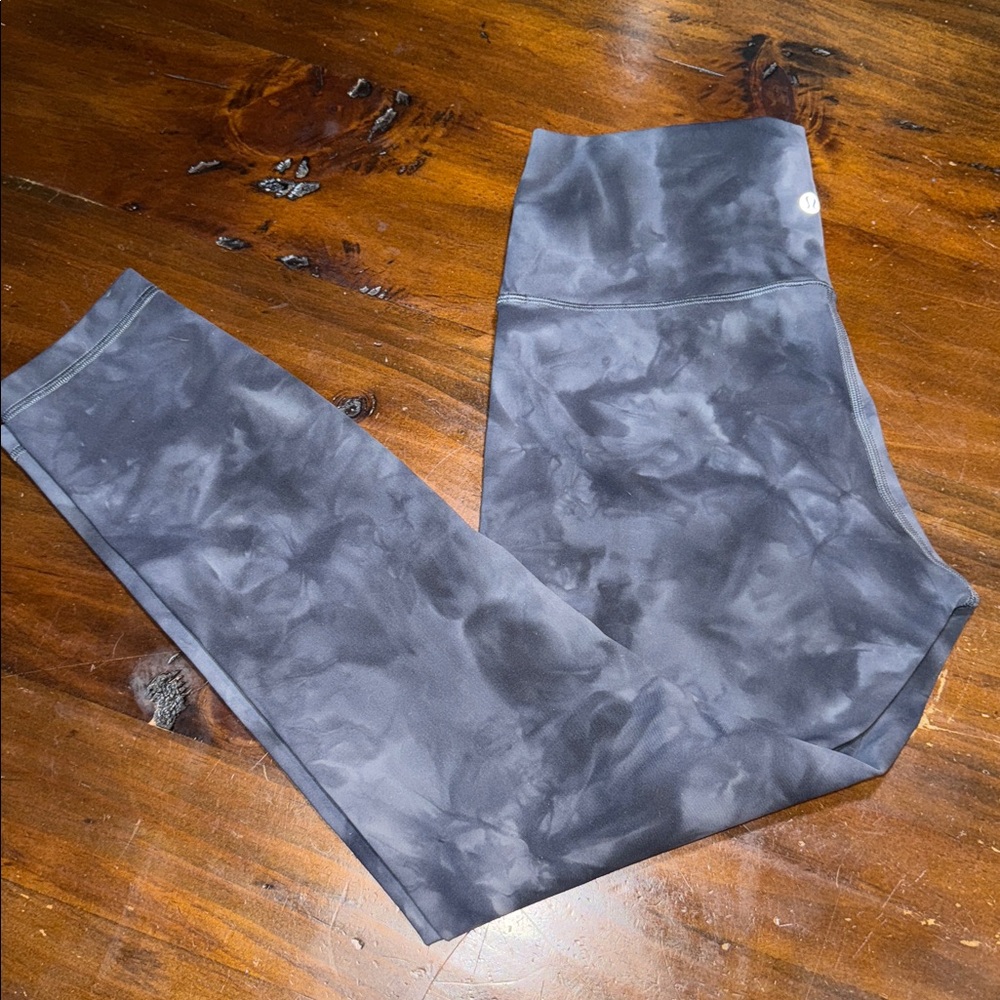 LULULEMON TIE DYE YOGA PANTS🍋